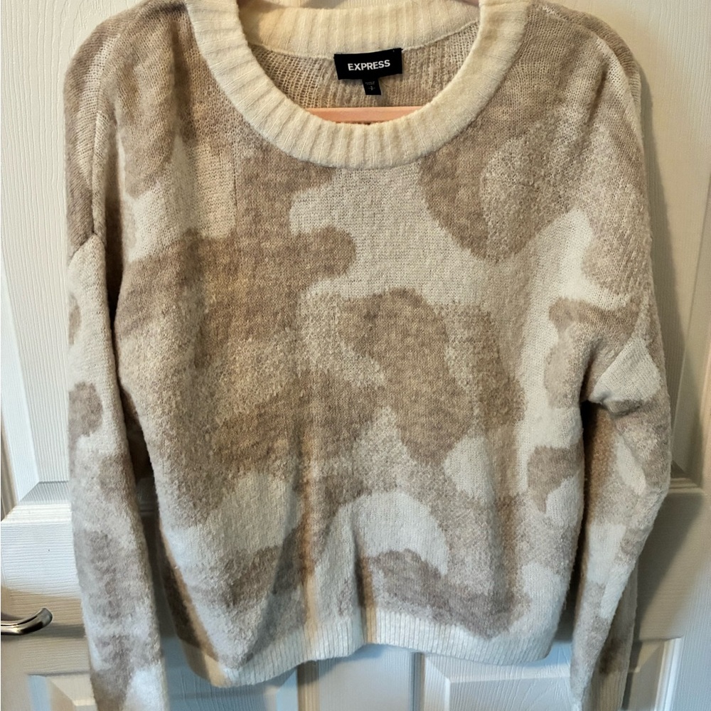 Express Women's Camouflage Pattern Sweater